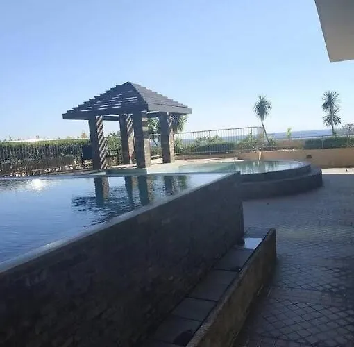 Апартаменты Us Embassy, Cozy Condo, Ermita, Roxas Blvd *